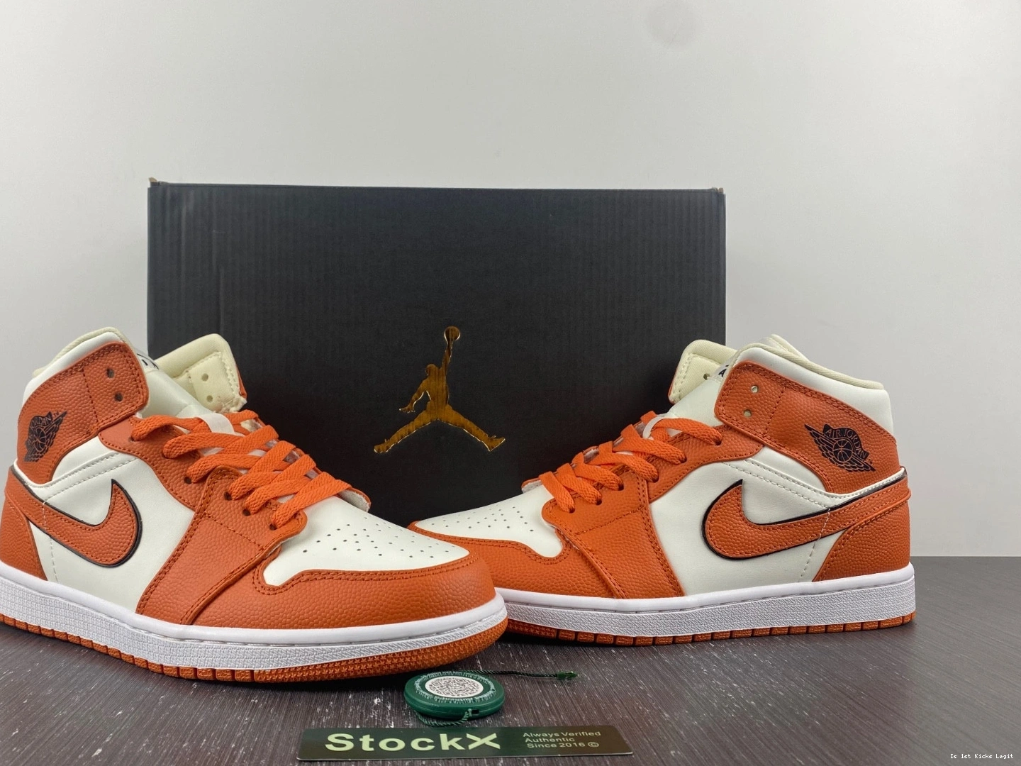 1 SE DV1302-100 Jordan Air Mid Sport Spice 0108